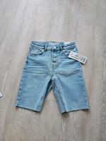 Jeans Shorts von Amisu blau Gr. 36/S ungetragen Sachsen-Anhalt - Halle Vorschau
