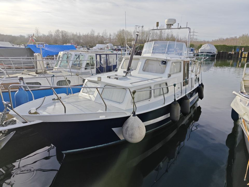 Motorboot Motoryacht Stahl Proficiat Wicabo 850 in Freudenberg