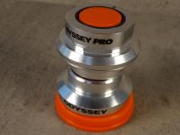 Odyssey Pro 1 Gewindesteuersatz "Silber" 1 1/8 NOS Vintage Retro Kr. Altötting - Winhöring Vorschau