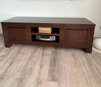 Lowboard TV Schrank Kolonialstil Massivholz Nordrhein-Westfalen - Radevormwald Vorschau