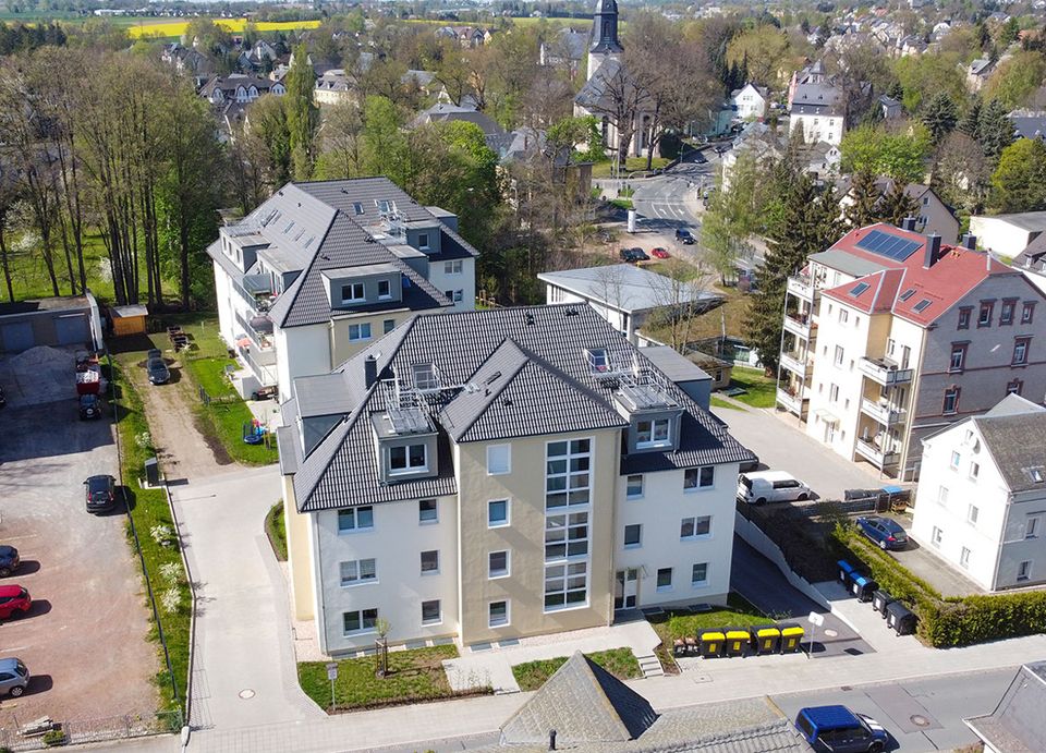 Geschmackvolle Dachgeschosswohnung über zwei Etagen mit TG in bester Wohnlage *Nahe Tierpark* in Chemnitz