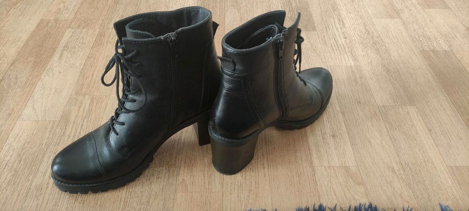 Leder Stiefelette in Halle