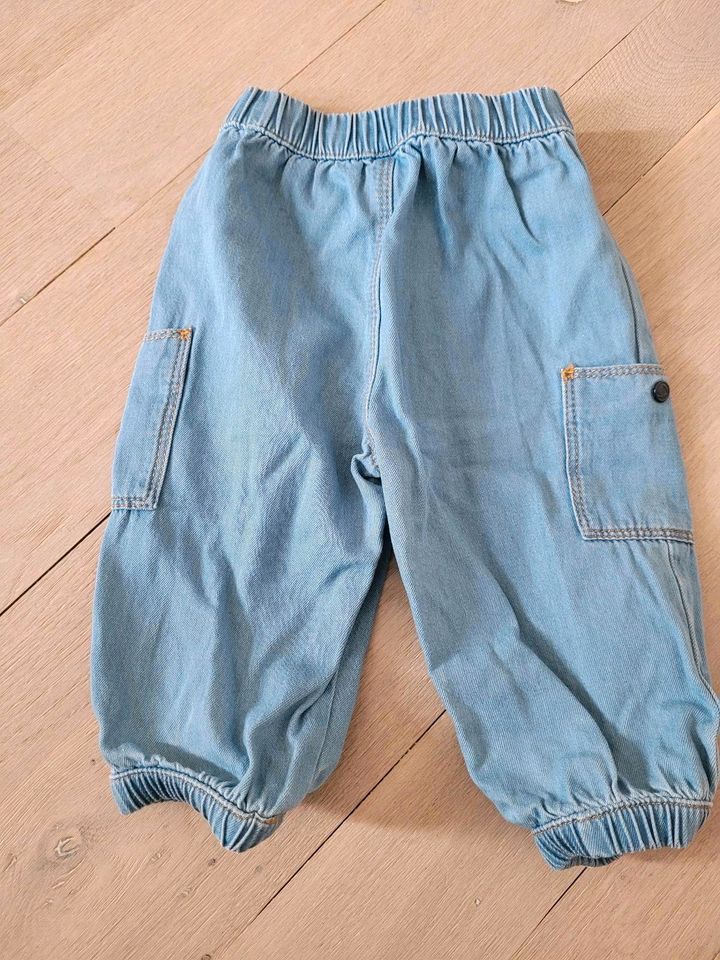 Petit Bateau Hemd + Jeans Hose Gr. 67 / 68 - 6 Monate in Bremen