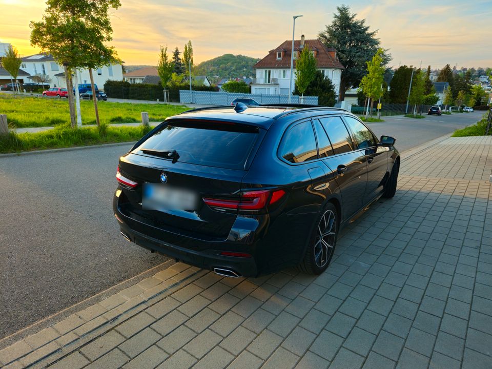 BMW 520 Mild hibrid M paket Garantie in Pforzheim