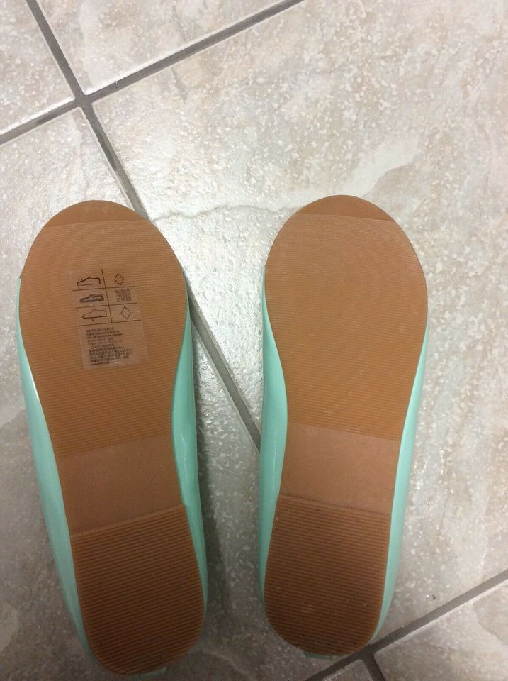 Ballerina Schuhe Größe 30 neu in Reinfeld