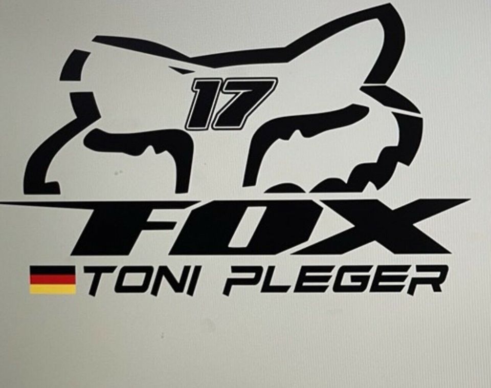 Renntransporter Motocross Downhill Fox Personalisierte Aufkleber in Inzigkofen