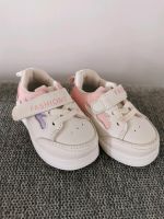 >>⭐BABY SPORTSCHUHE Bayern - Augsburg Vorschau