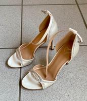 Damen Schuhe Ballschuhe Sandalette High Heels Größe 36 Nordrhein-Westfalen - Herford Vorschau