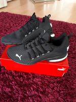 Puma Sportschuhe in schwarz/weiß Gr.44,5 (N.P.110€) Nordrhein-Westfalen - Werl Vorschau
