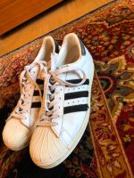 adidas Superstar Gr. 44 Frankfurt am Main - Nordend Vorschau