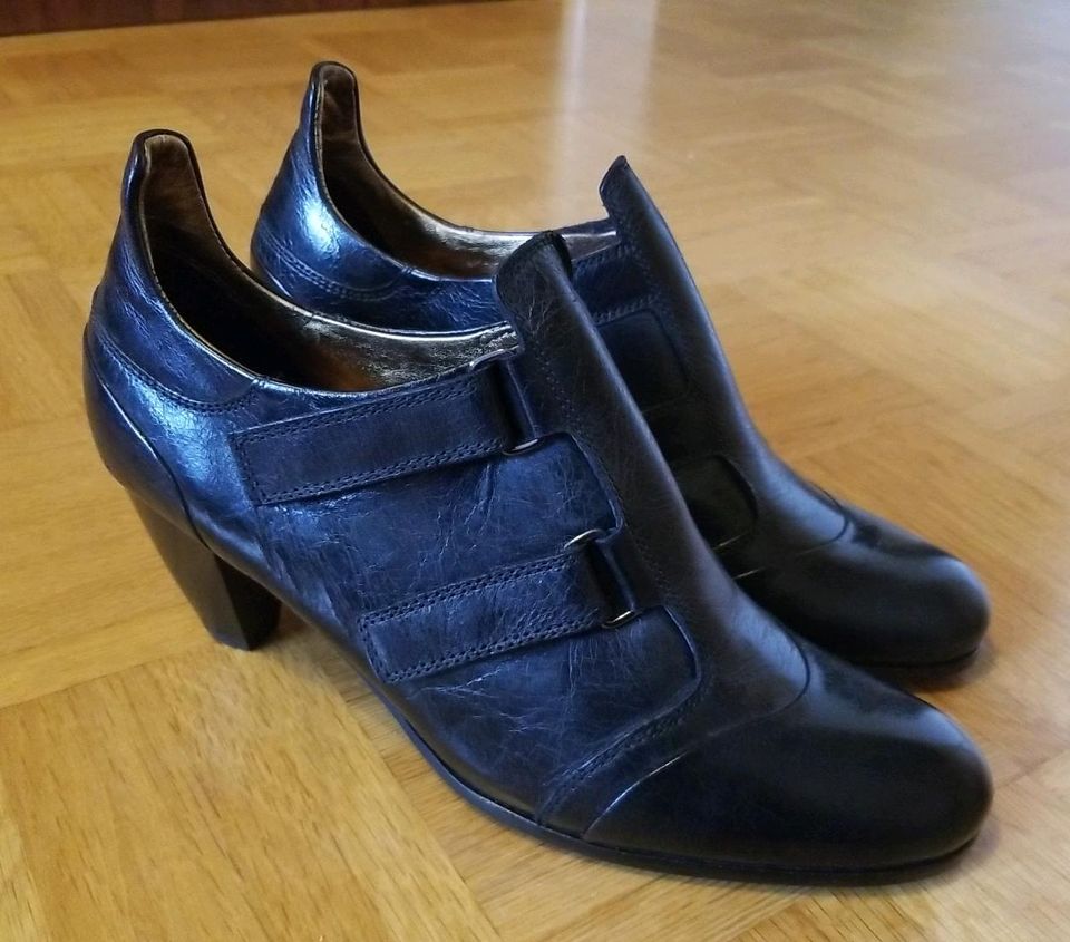 Kennel & Schmenger Pumps Schuhe Gr. 39 6 38,5 NEU Leder Schwarz in Waldkirch