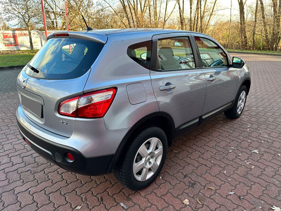 Nissan Qashqai 1.6dCI Acenta 4X4 Klimaaut. TÜV neu in Rathenow