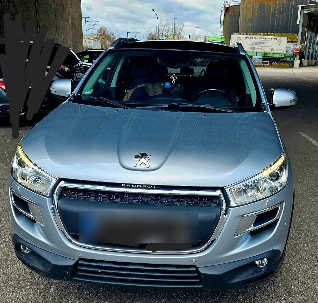 Abbildung des Autos Peugeot 4008 Alure