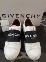Used Givenchy sneakers Frankfurt am Main - Nordend Vorschau