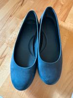 NEUWERTIG - Ballerina Esprit - Größe 37 - dunkelblau Brandenburg - Schöneiche bei Berlin Vorschau