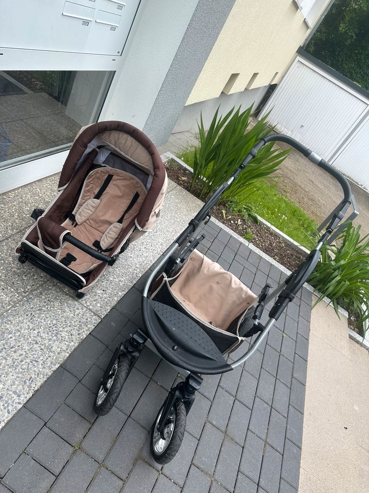 Kinderwagen in Essen