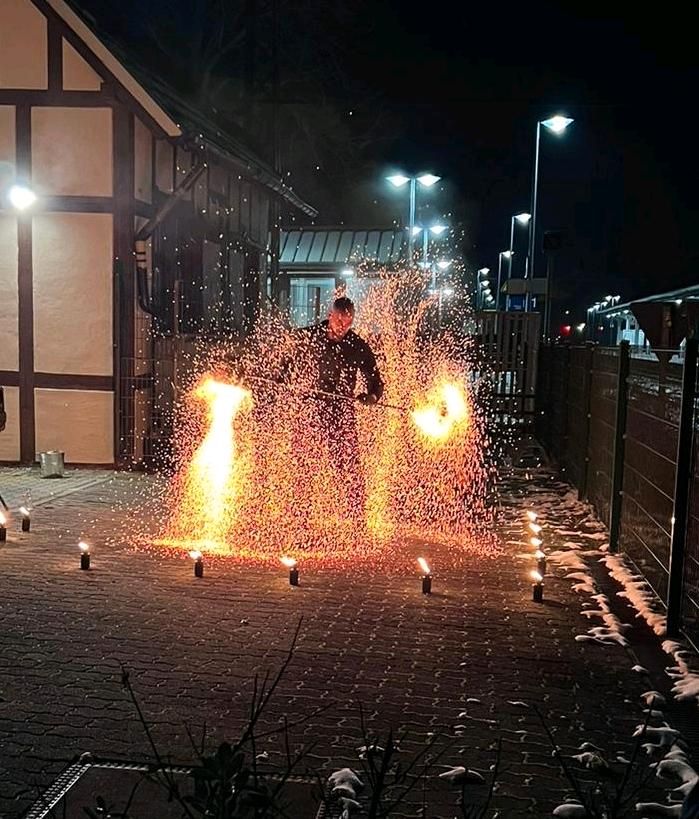 Feuershow Zum staunen in Aschersleben