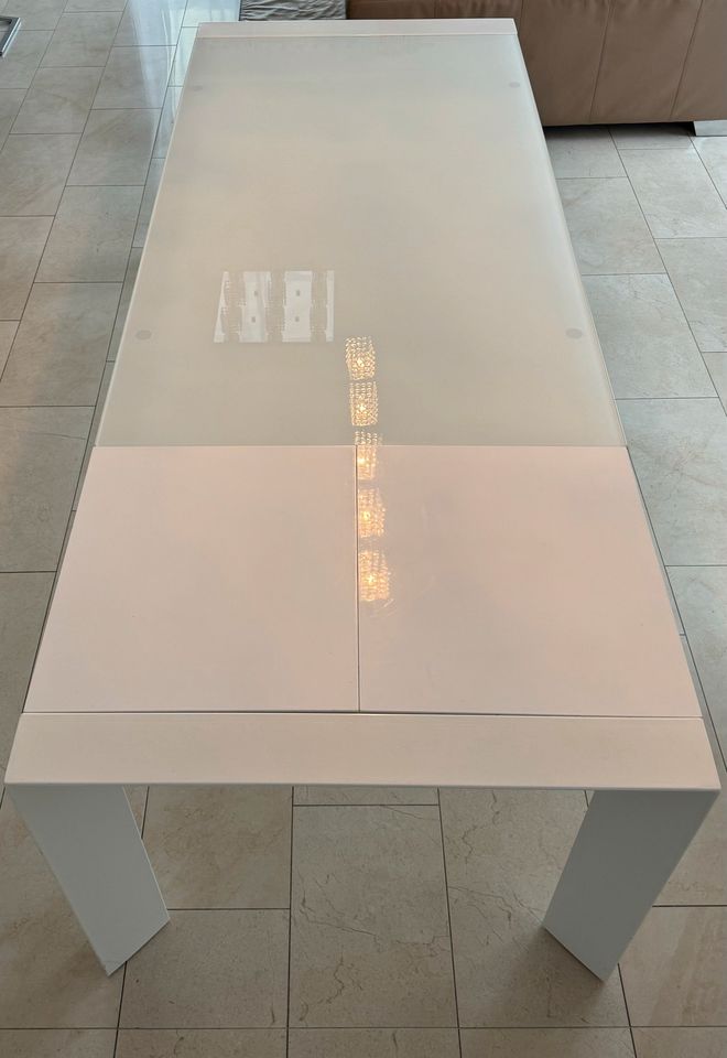 Esstisch Tisch Glastisch ausziehbar in Wetzlar