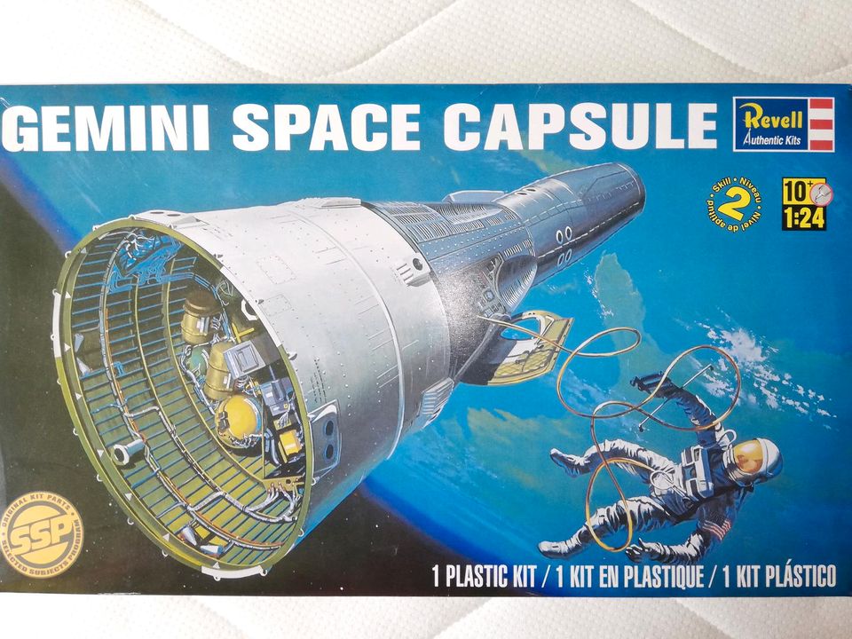 GEMINI SPACE CAPSULE REVELL BAUSATZ 1:24 in Heidelberg