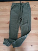 Jogginghose Jungen Hose Größe 146 152 wie neu super günstig Nordrhein-Westfalen - Bad Laasphe Vorschau