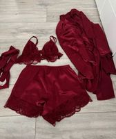 Weinroters sexy Pyjama Set spitze reitzwäsche Satin Niedersachsen - Hildesheim Vorschau