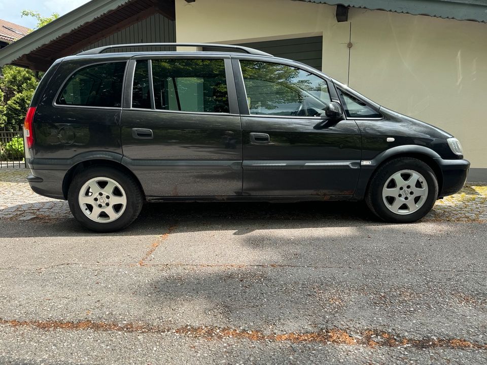 Opel Zafira ohne TÜV, Bj 2001 in Garmisch-Partenkirchen