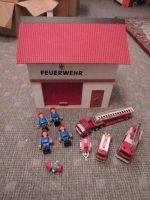 Feuerwehrhaus Holz Feuerwehrfahrzeuge 4 Figuren retro Bayern - Bayreuth Vorschau