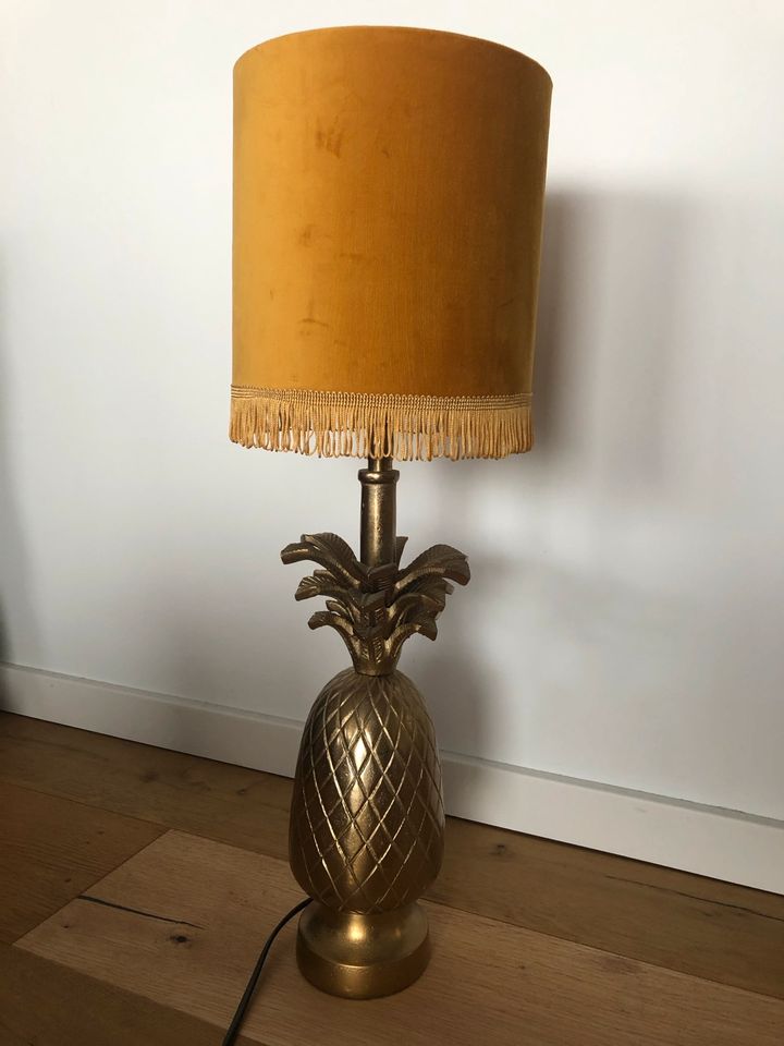 Goldene Ananas Lampe retro vintage Samt-Lampenschirm in Bad Ems