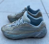 Adidas Yeezy Boost  2 Hospital Blue, gebraucht ohne Karton Frankfurt am Main - Ostend Vorschau