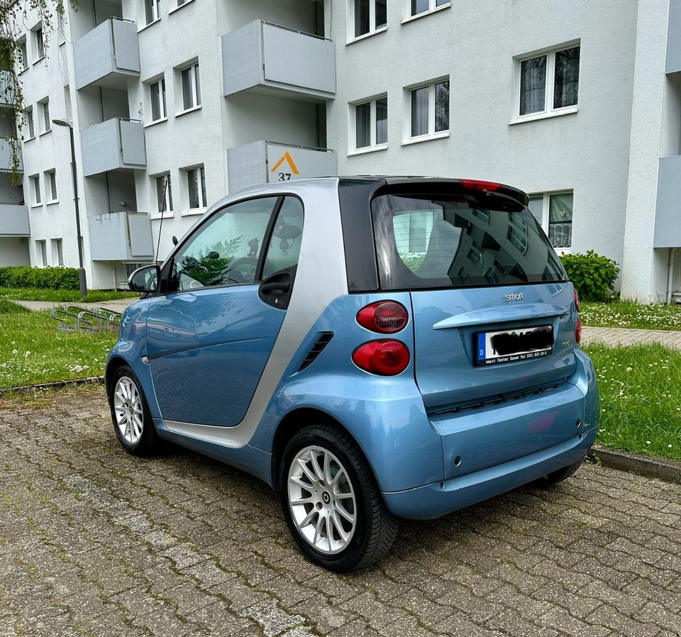 Smart ForTwo coupé 1.0 52kW mhd edition lightshine... in Marl