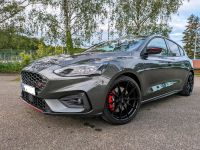 Ford Focus  ST 2.3 EcoBoost mit Styling Paket#Garantie Baden-Württemberg - Remseck am Neckar Vorschau