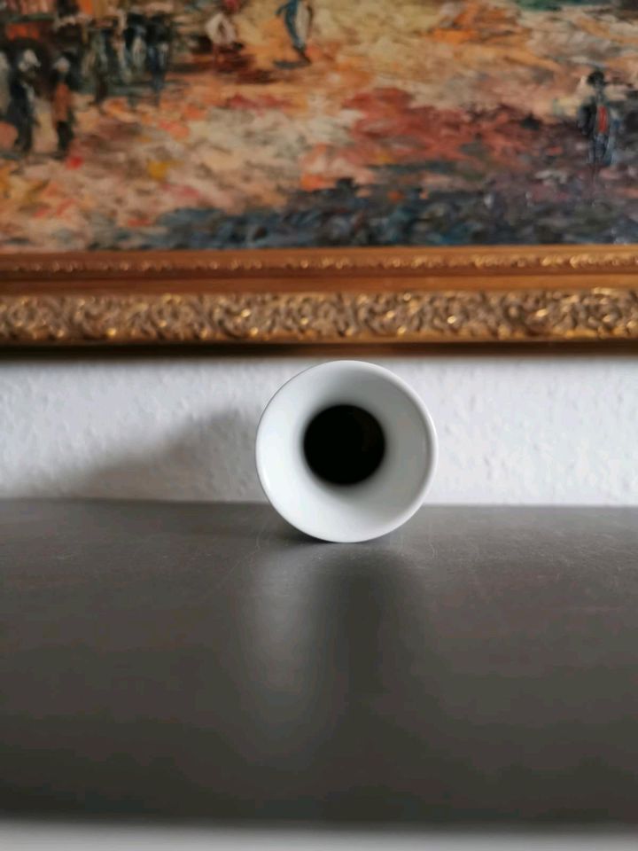 Rosenthal Porzellan Vase schlicht,weiß , klassisch in Berlin