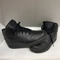 Nike Herren Schuhe Air Force mid • Stiefel • schwarz • Leder • 42 Hessen - Wiesbaden Vorschau