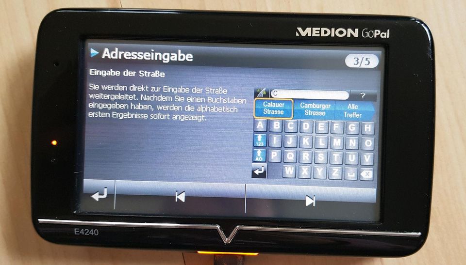 Medion GoPal E4240 Navigationssystem Navi mobli in Waldershof