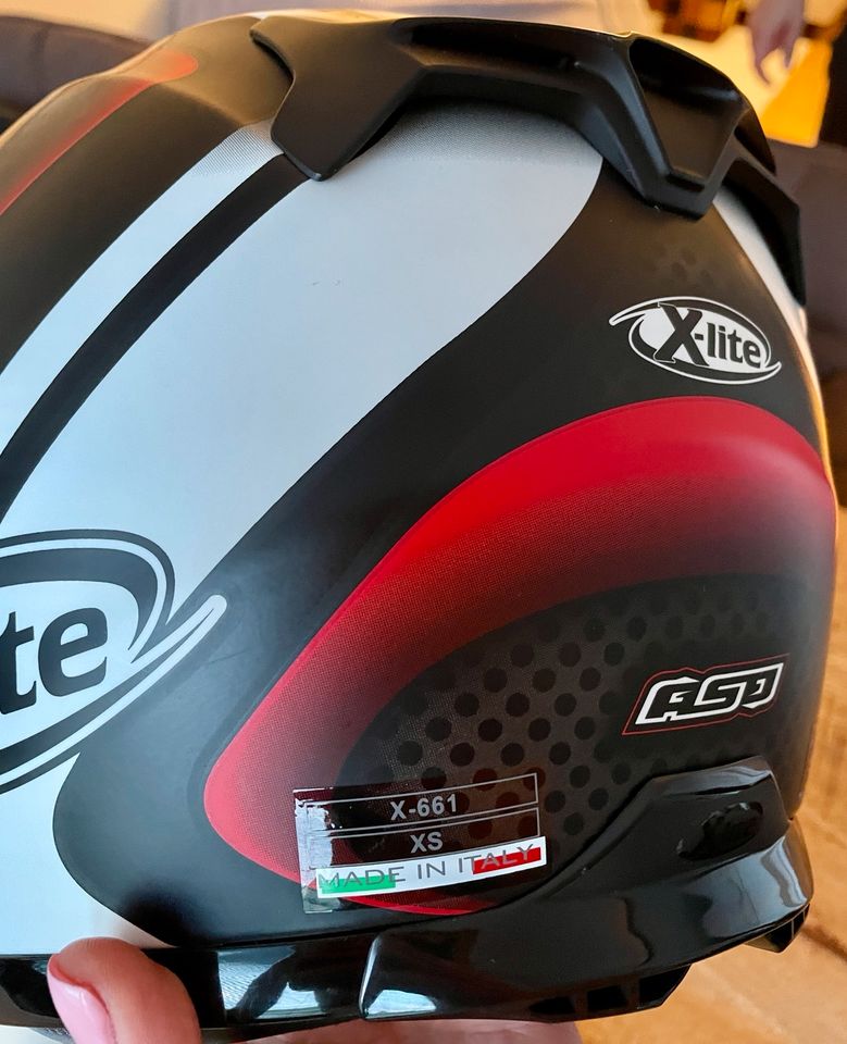 Motorrad Integralhelm X-lite, Gr. XS in Berlin