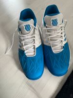 Tennisschuhe Nordrhein-Westfalen - Krefeld Vorschau