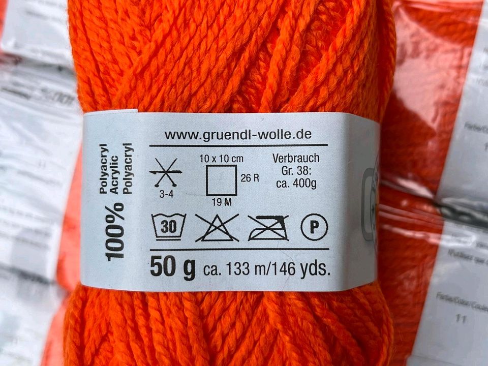 10x Gründl Lisa Uni Orange Häkelgarn in Borkwalde