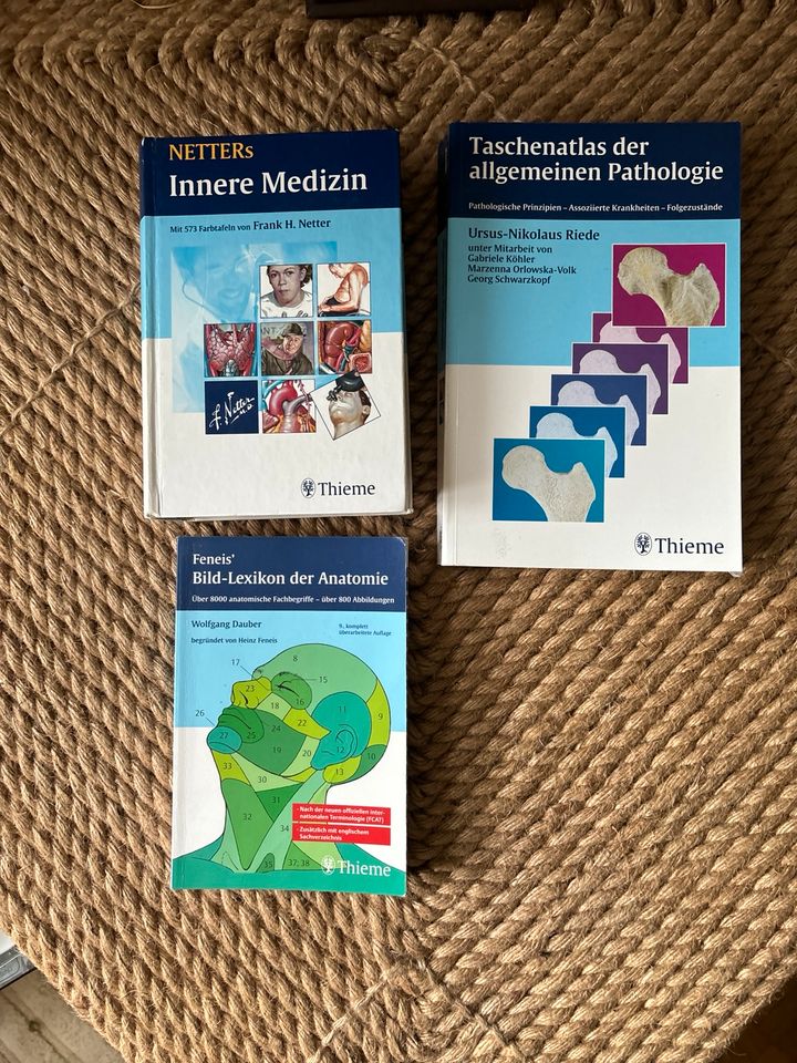 Thieme Bücher Anatomie, Pathologie, in. Medizin in Oldenburg