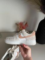 Nike Sneaker in der Größe 38,5 Rheinland-Pfalz - Worms Vorschau