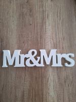 Mr & Mrs Holz Schriftzug für Hochzeit Baden-Württemberg - Gärtringen Vorschau