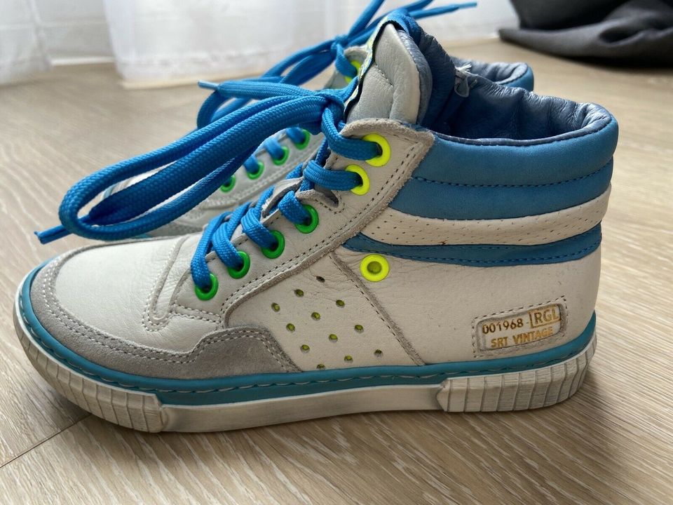 Romagnoli ( Bisgaard) Leder Kinderschuhe Sneaker Gr. 31 NEU in Berlin -  Charlottenburg | Gebrauchte Kinderschuhe Größe 31 kaufen | eBay  Kleinanzeigen ist jetzt Kleinanzeigen