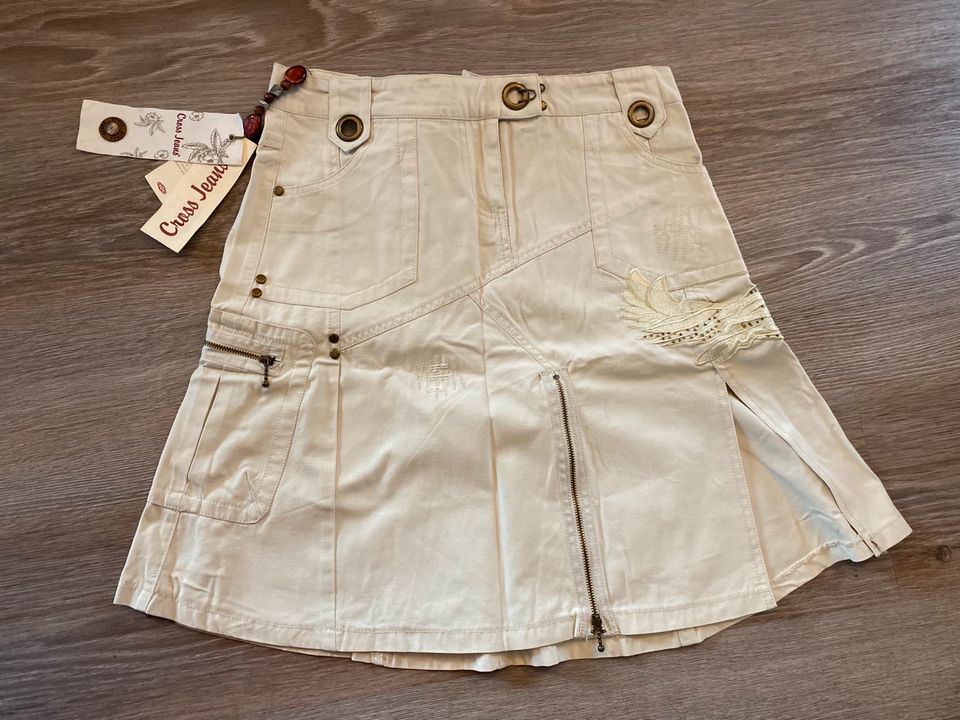 Rock Minirock kurze Hose Bermuda Shorts Damen 5tlg Paket Gr M 38 in Stechow-Ferchesar