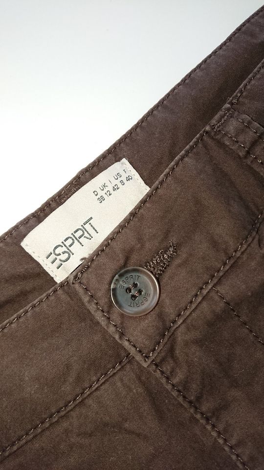 Esprit Damen Shorts kurze Hose Hotpants beige braun 2 Stk. Gr. 38 in Arnstadt