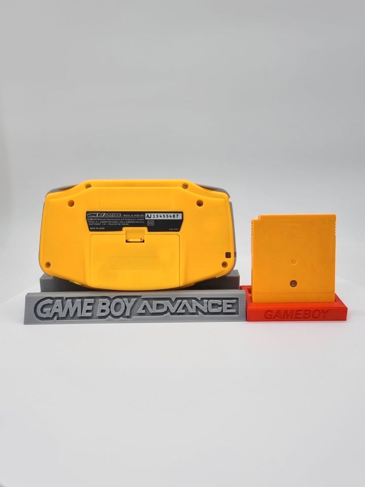 Nintendo Gameboy Advance Konsole + Pokemon Gelbe Edition GBA Gelb in Hannover