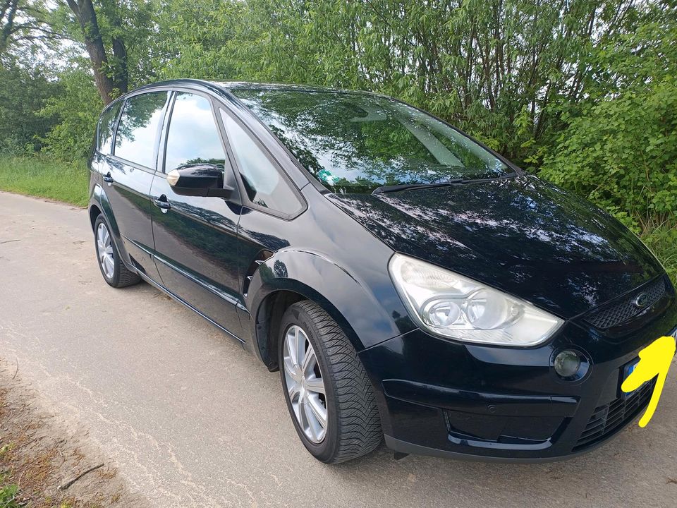 Ford S Max in Preußisch Oldendorf