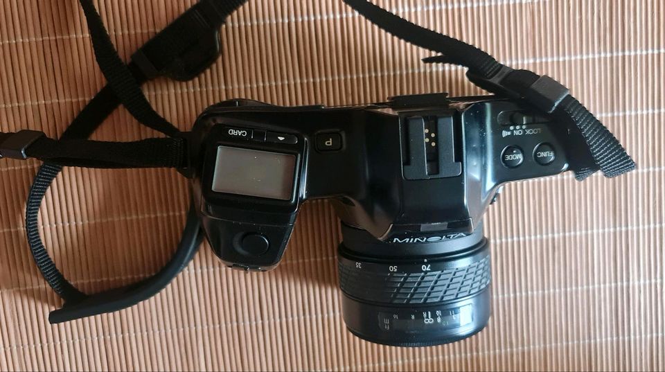 Gebrauchte Minolta Dynax 7000i mit Zubehör! in Raesfeld