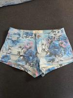 Kurze Hose, normale Bundhöhe, mit Blumenmuster Bayern - Hausen Oberfr. Vorschau