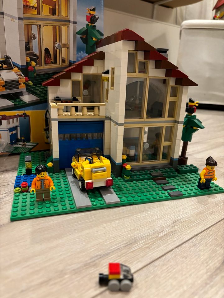 Lego Creator großes Familienhaus 31012 in Ahlen