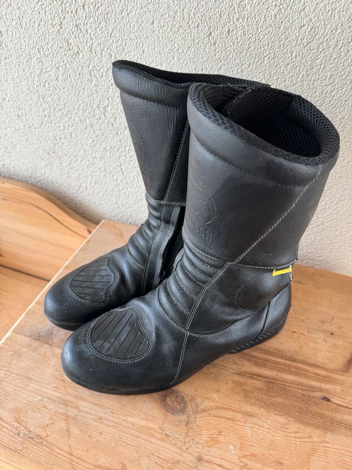 Motorradstiefel in Gundelfingen a. d. Donau