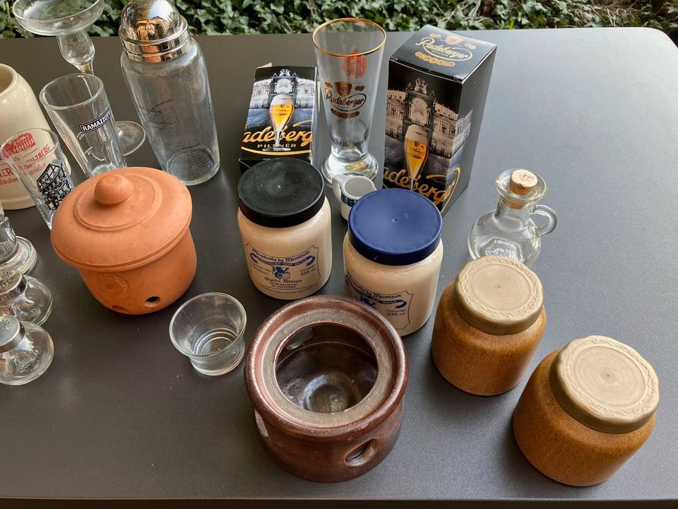 Diverse Behälter & Gläser zu verschenken in Detmold
